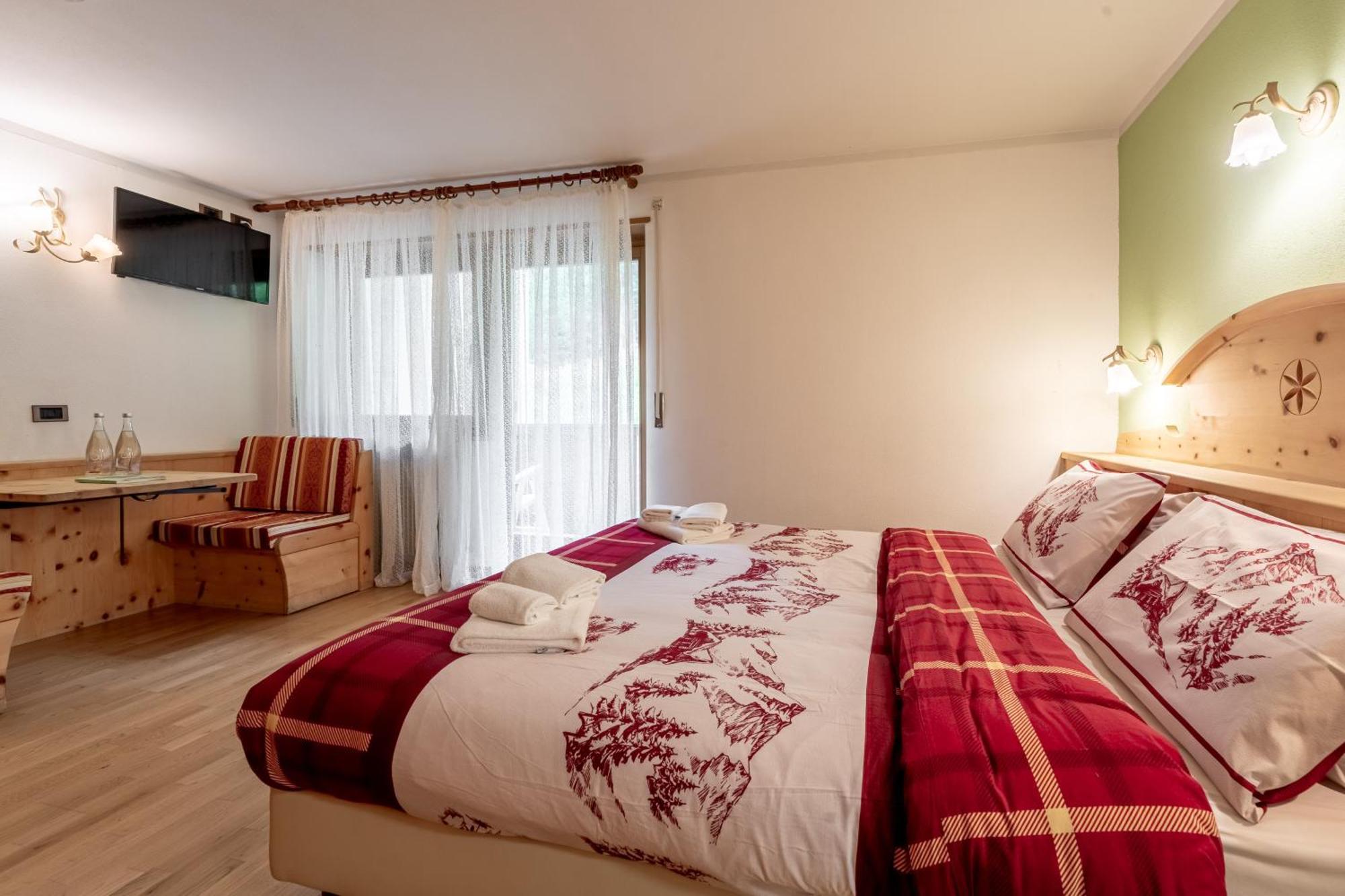 Hotel Villetta Maria Cottage Canazei Buitenkant foto