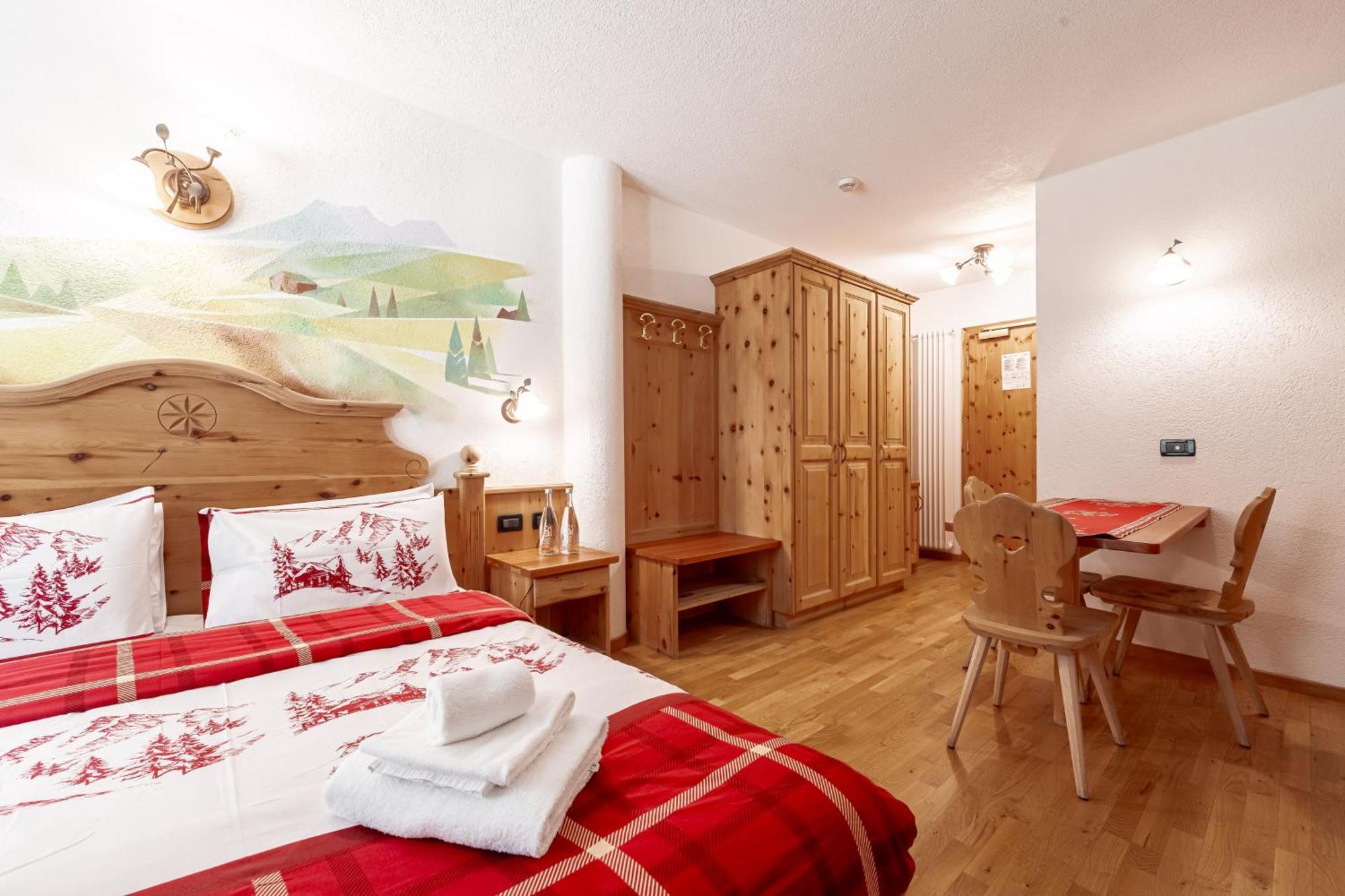Hotel Villetta Maria Cottage Canazei Buitenkant foto