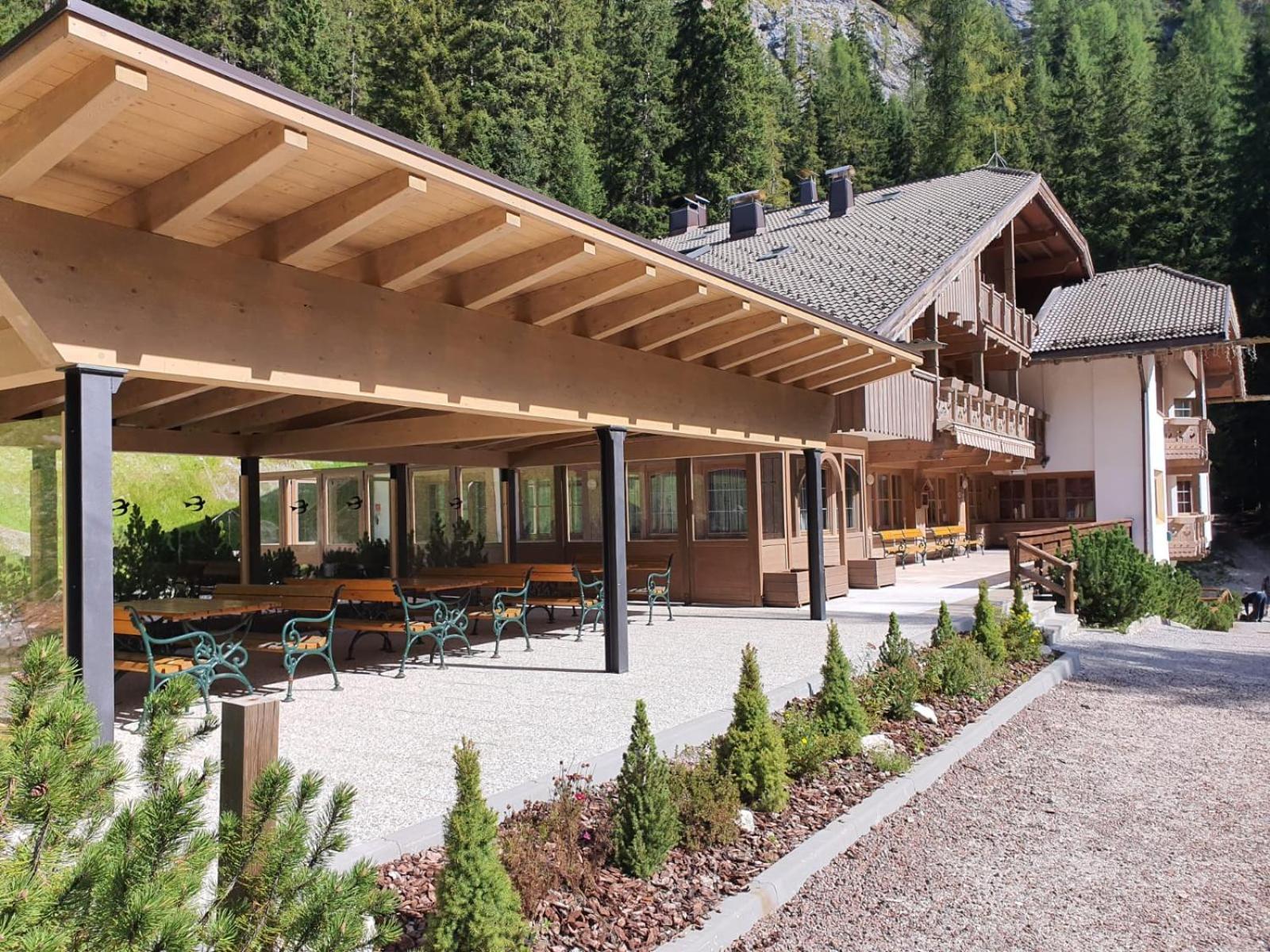 Hotel Villetta Maria Cottage Canazei Buitenkant foto