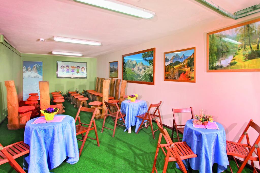 Hotel Villetta Maria Cottage Canazei Buitenkant foto